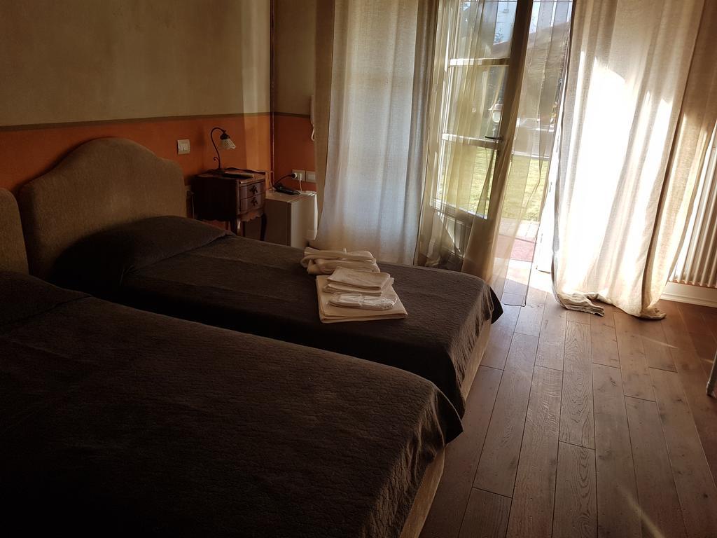 Maison Louis Villa Trofarello Eksteriør bilde